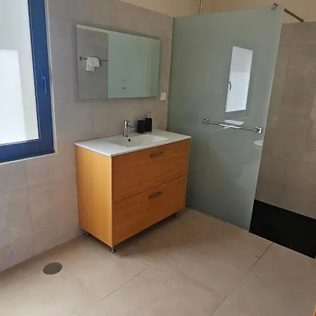 Peaceful Valley House * Câmara de Lobos