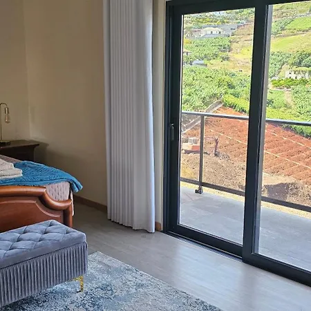 Peaceful Valley House Holiday home Camara de Lobos