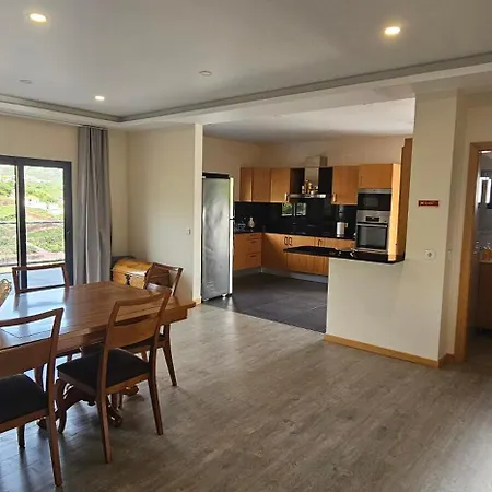 Peaceful Valley House *