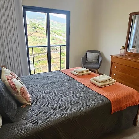 Peaceful Valley House *