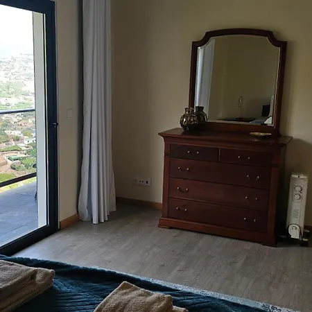 Peaceful Valley House * Câmara de Lobos