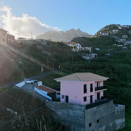 Peaceful Valley House Camara de Lobos