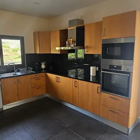 Peaceful Valley House Дом отдыха *