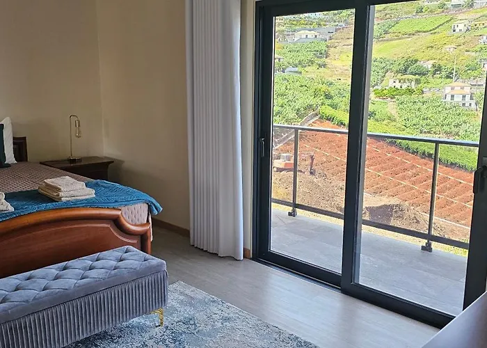 Peaceful Valley House Ferienhaus Câmara de Lobos