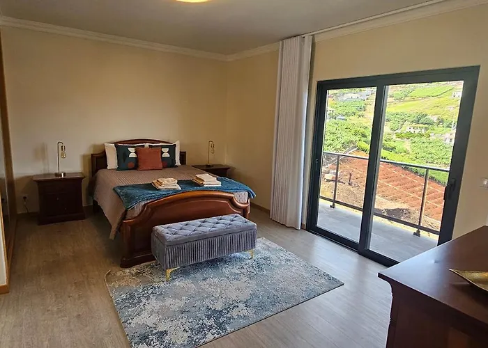 Peaceful Valley House *